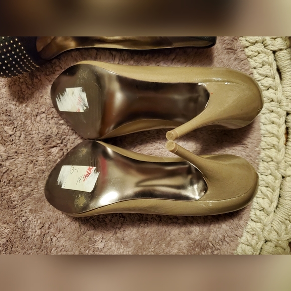 New DKNYC & Gently Used Steve Madden Heels 8.5 - Picture 6 of 8